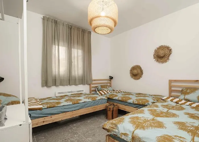 “moment S” Sea House Апартаменты Петрчане