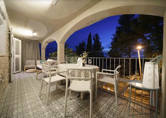 Apartman “moment S” Sea House Petrcane